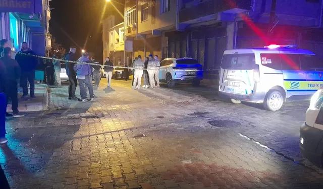 Eşini öldürüp kendisini vurdu
