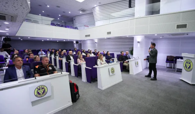 İklim krizinin görünmeyen maliyeti Buca'da konuşuldu