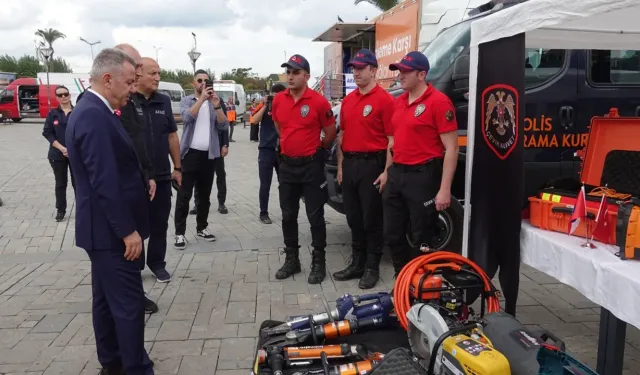 İzmir’de Afet Risklerinin Azaltılması Günü için farkındalık etkinliği düzenlendi