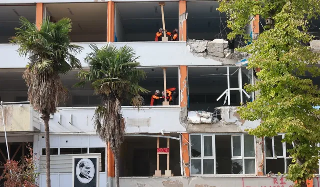 İzmir'deki deprem tatbikatında BUCAKUT sahaya indi