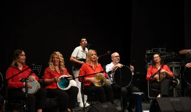 İzmir Kültür Yolu Festivali'nde Mozart eserleri seslendirildi