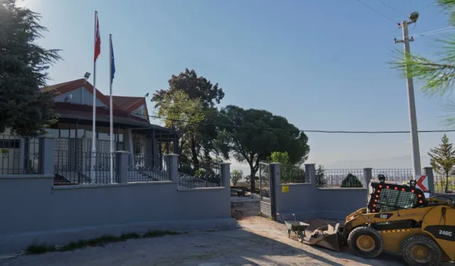 İzmir Yamanlar’da semt merkezi ve kütüphane açılıyor