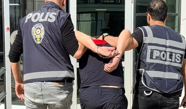 İzmir'de itfaiyeci eski sevgilisinin evini kundakladı: Kadın yaşam mücadelesi veriyor
