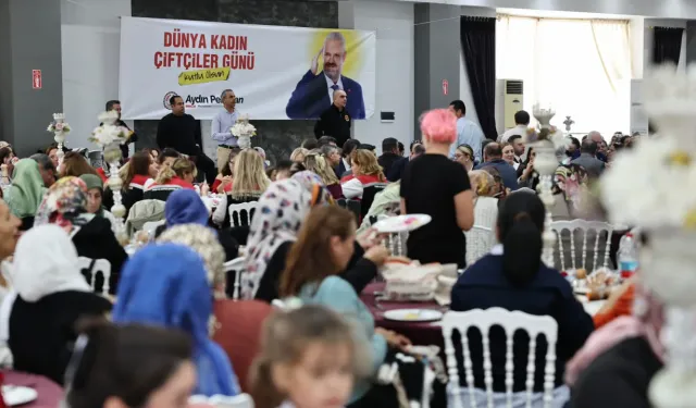 Menemen’de Dünya Çiftçi Kadınlar Günü renkli etkinlikle kutlandı