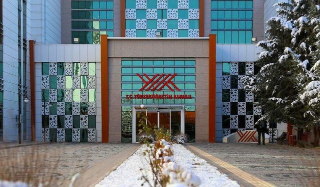 Öğrenci affıyla üniversiteye dönecekler dikkat: Yatay geçiş şartları değişti