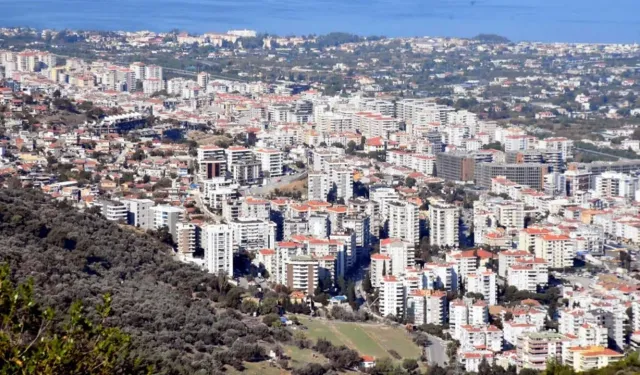 Prof. Dr. Kılıç'tan İzmir'e uyarı: Acil dönüşüm şart!