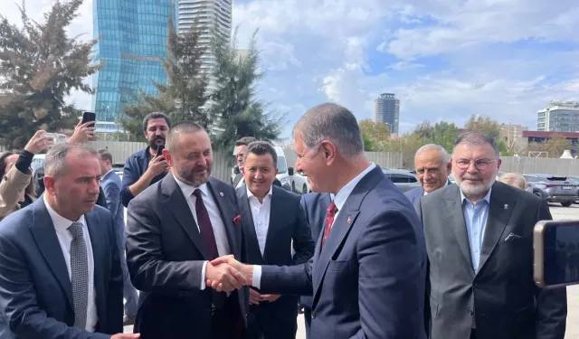 Tugay, AK Parti İzmir İl Başkanlığında: İki toplantı yapılacak