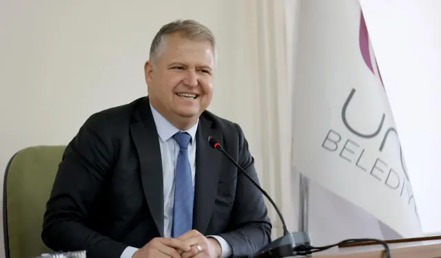 Urla'nın 3,6 milyar TL'lik bütçesine oy birliği