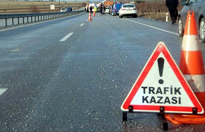 Otomobil fındık bahçesine devrildi: Ölü ve yaralılar var