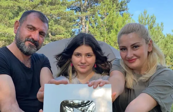 Vergi Rekortmeni YouTube Fenomeni Burcu Atik kimdir? Atik Ailesi ne kadar vergi ödedi?