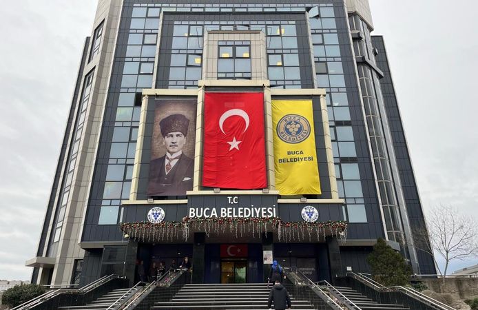 Buca Belediyesi’ne rüşvet soruşturması: 7 tutuklama