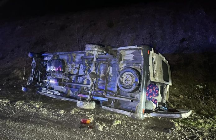 İşçi servisi şarampole devrildi: Çok sayıda yaralı var!