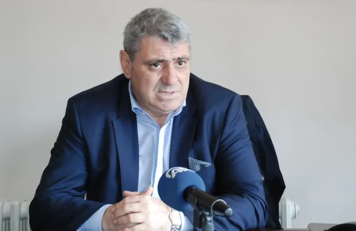 Fadil Vokrri kimdir, neden öldü?