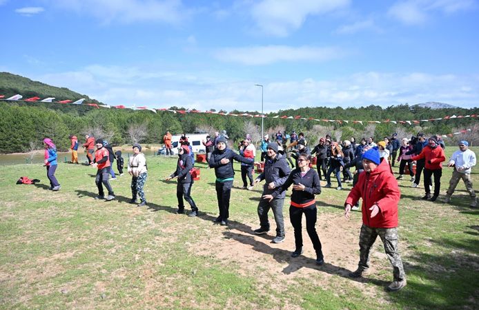 Spil Dağı’nda Mesir Macunu Festivali ile doğa ve spor buluşması