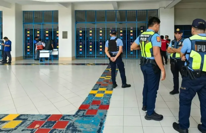 Filipinler'de liseye silahlı saldırı: Ölü ve yaralılar var