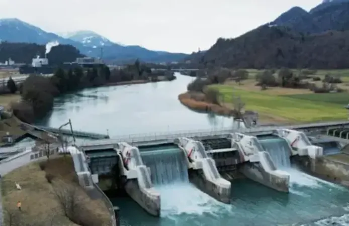 İsviçre’de hidroelektrik santralinde patlama: 2 işçi hayatını kaybetti