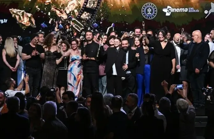 33. Altın Koza Film Festivali'nde ödüller sahiplerini buldu