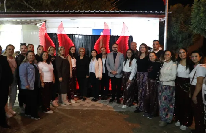 Asuman Şen, Şalvar Gecesi’nde kadınlarla buluştu