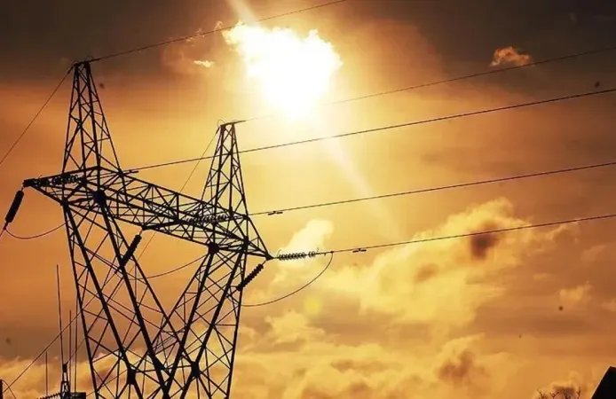 İzmir'de 5 Ekim elektrik kesintisi: 22 ilçe etkilenecek