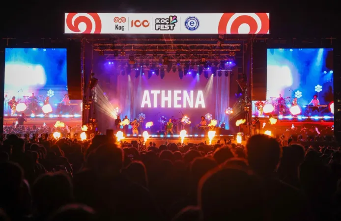 KoçFest finalinde Athena rüzgarı esti
