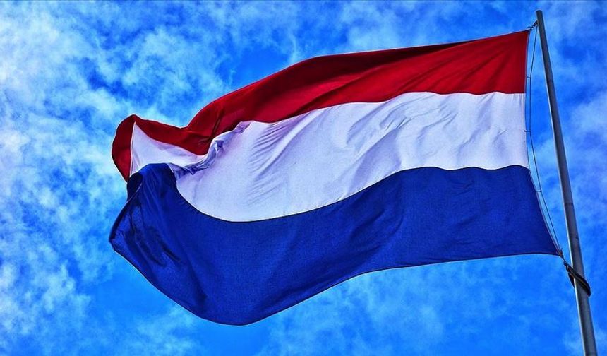 SON DAKİKA | Hollanda'da hükümet düştü