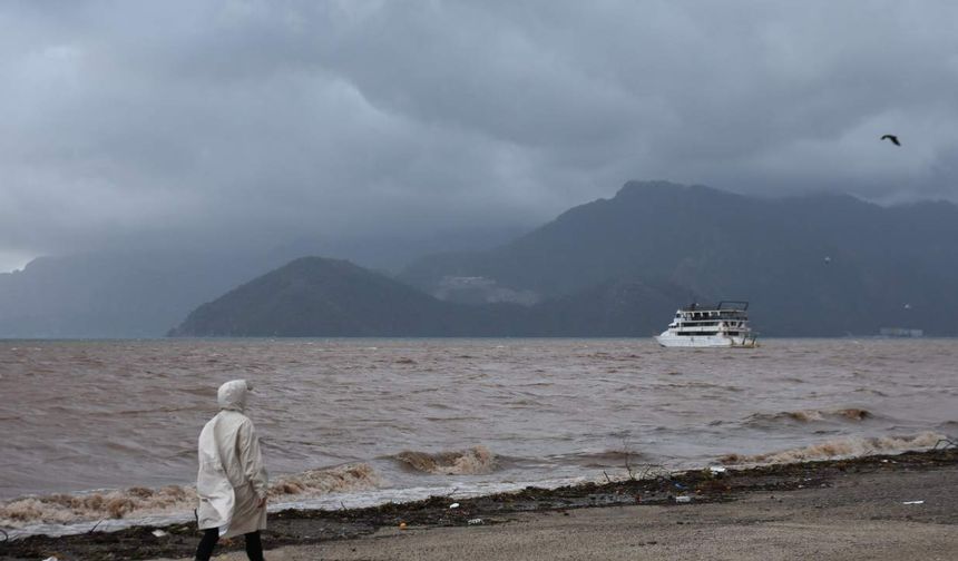 Marmaris'te Metrekareye 182 Kilogram Yağış Düştü