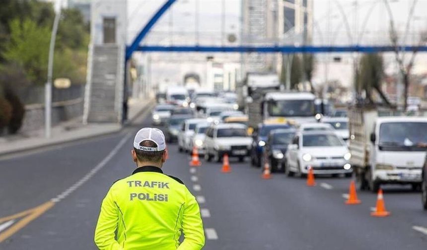 İstanbul'da yarın bu yollar trafiğe kapatılacak
