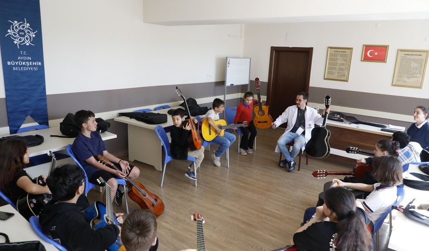 Aydın'da kültür ve sanatla büyüyen bir nesil yetişiyor