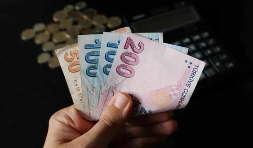 600 bin kamu işçisi merakla bekliyordu: Hükümetin zam teklifi belli oldu
