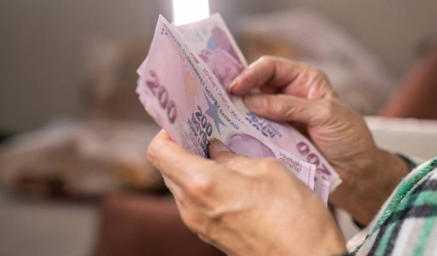 TÜRK-İŞ Temmuz 2026 açlık sınırını 36 bin 940 TL açıkladı