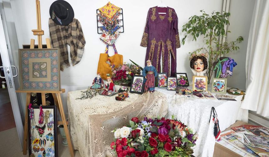 60 yıllık sanat birikimini kadınlara destek için kullanacak