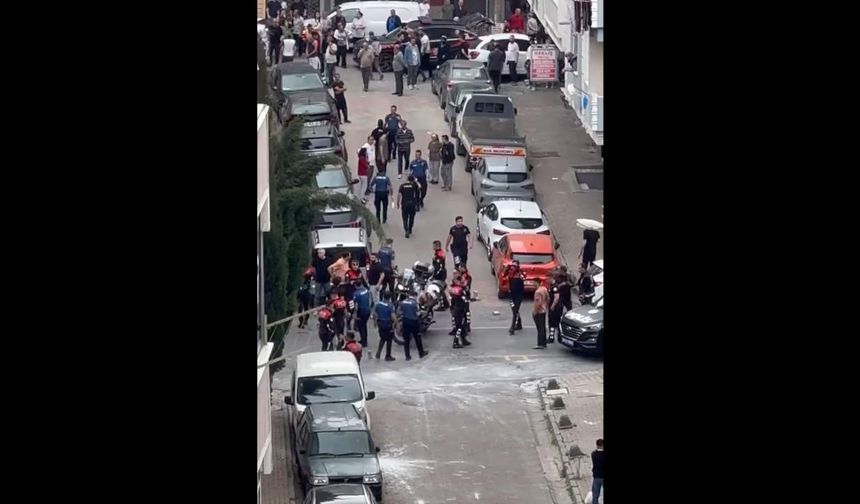 Akli dengesi yerinde olmayan şahıs polise saldırdı, ayağından vuruldu