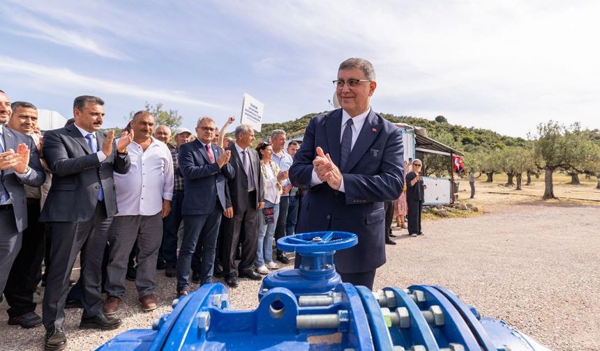 Çiftçiye can suyu olacak: Dikili Yahşibey Sulama Göleti İletim Hattı açıldı