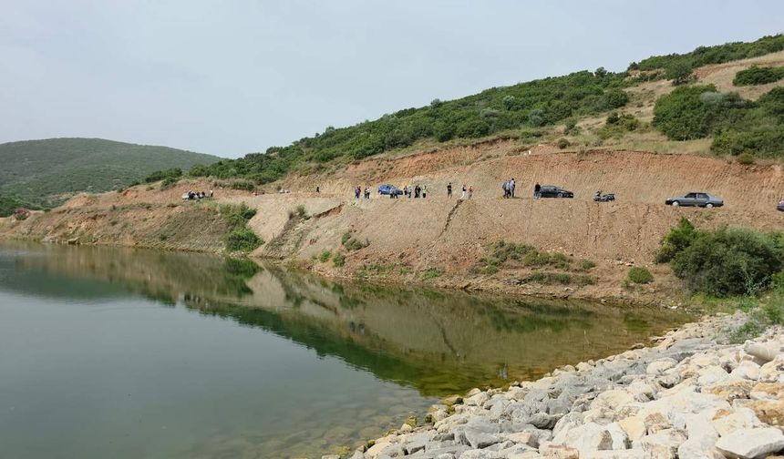 İzmir’de yaşlı adam gölette boğularak hayatını kaybetti