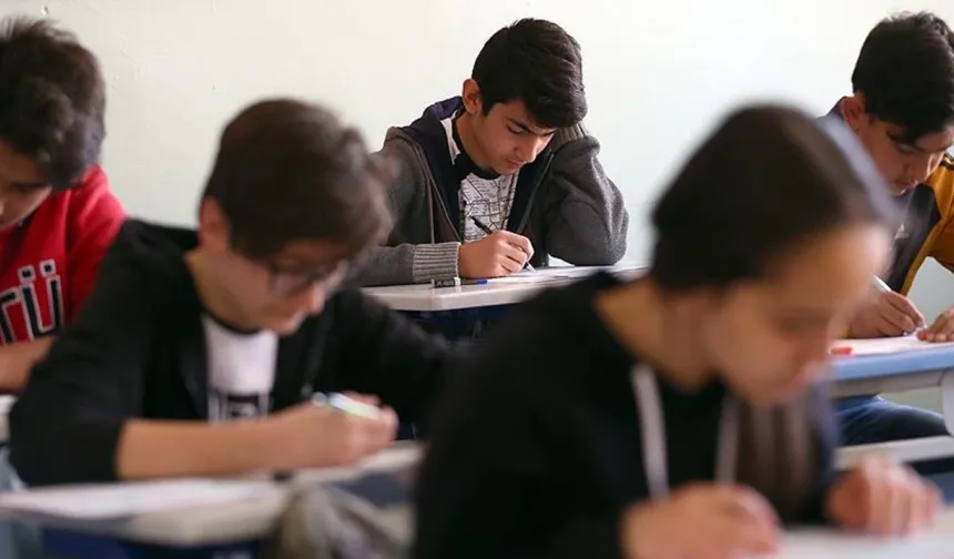MEB'den yeni eğitim modeli: Müfredata yeni ders ekleniyor