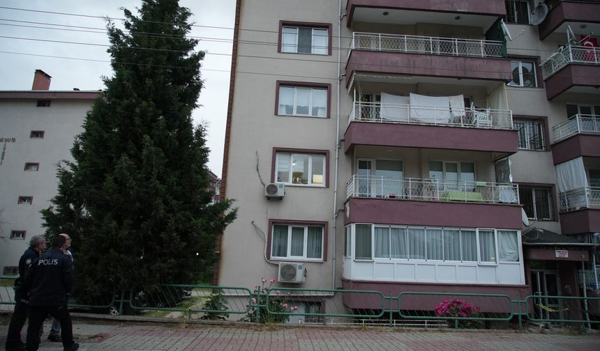 Pencereden düşen adamdan acı haber geldi