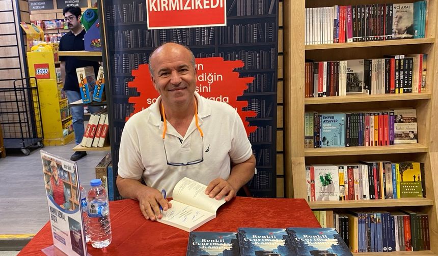 Renkli Uçurtmalar’ın yazarı Namık Kemal Biçer İzmir’de edebiyat rüzgarı estirdi