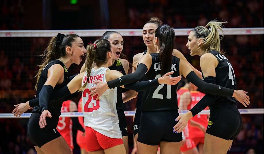 A Milli Kadın Voleybol Takımı, Çin'i devirdi: 4'te 4 yaptık