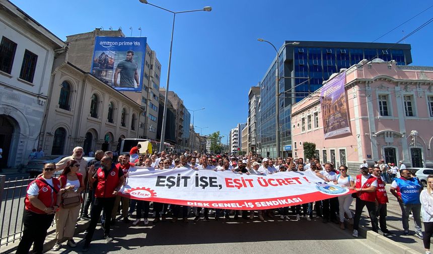 İzmir'de grev var: Biz de çöp gördüğümüzde Cemil Başkana haber vereceğiz gel topla diye