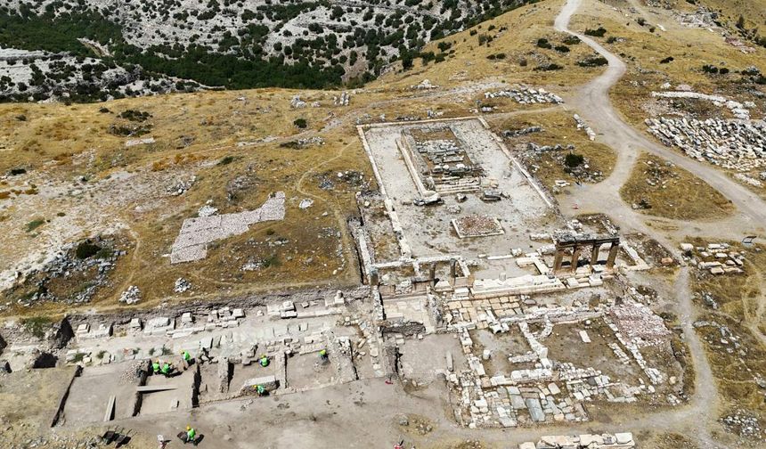 Blaundos Antik Kenti’nde günlük yaşama ışık tutan atölyeler bulundu