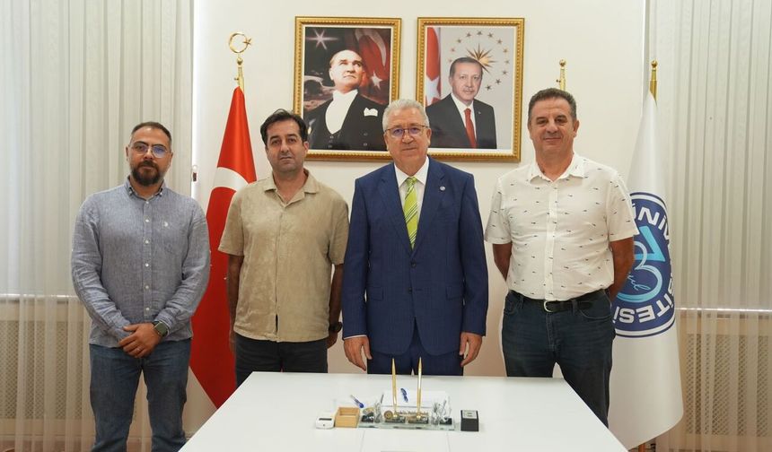 Egeli bilim ekibi, aslan balığı ile mücadelede yeni stratejiler geliştirecek