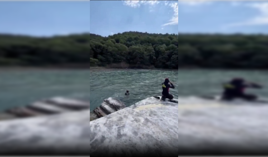 İstanbul Boğazı'nda akılalmaz olay! Tekne alabora oldu, cansız bedenine ulaşıldı