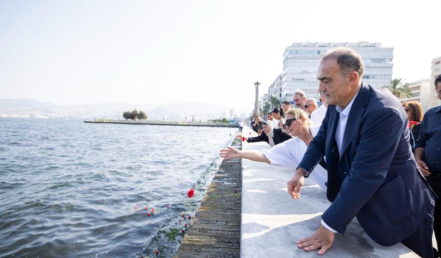İzmir, 81 yıl önce katledilen Romanları unutmadı
