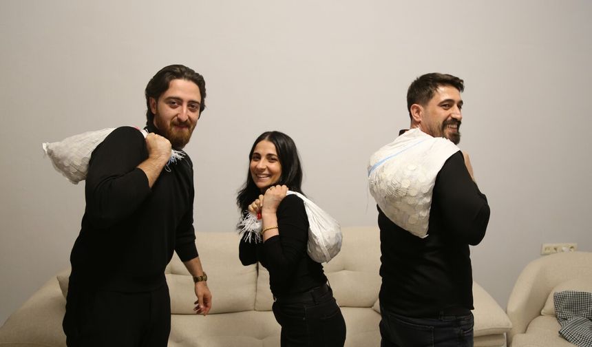 Damadın arkadaşlarından geline 55 kilo madeni para