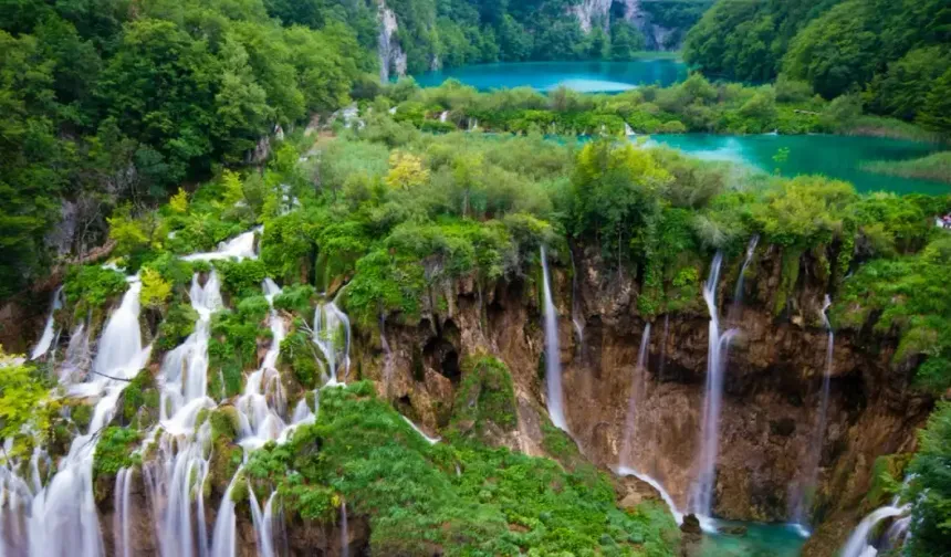 Tatil rehberinizde mutlaka olması gereken Türkiye'nin büyüleyici şelaleleri