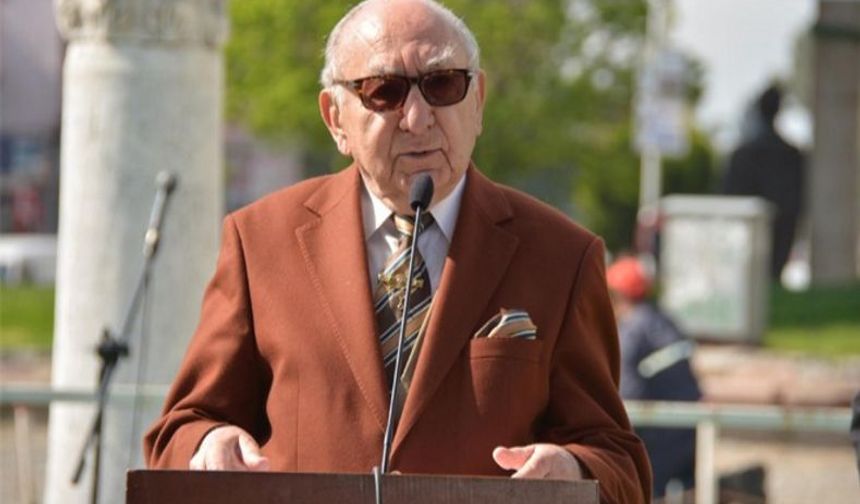 İzmir'de eğitim camiasının en önemli isimlerinden Yusuf Ziya Ulusoy vefat etti