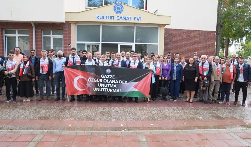 Ege Üniversitesinde Gazze’nin direnişi gündeme taşındı