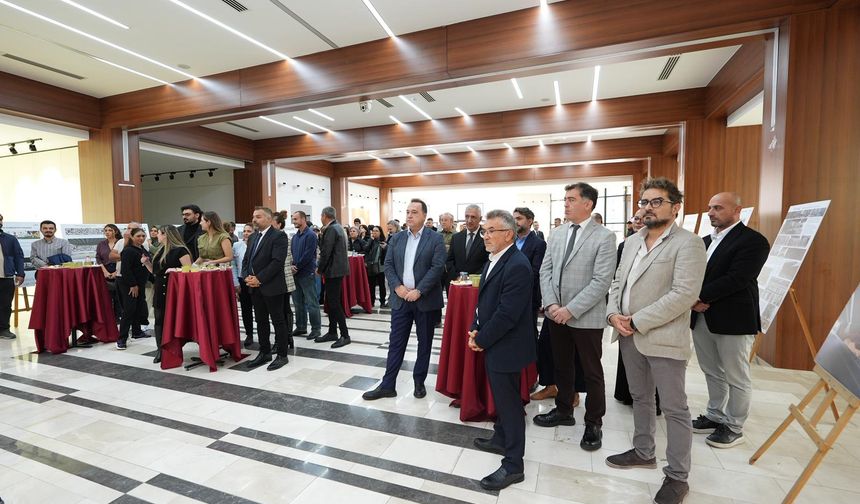 Manisa sokakları sanata buluştu: “Duvarda Sanat, Şehirde Hayat” projesi renk kattı