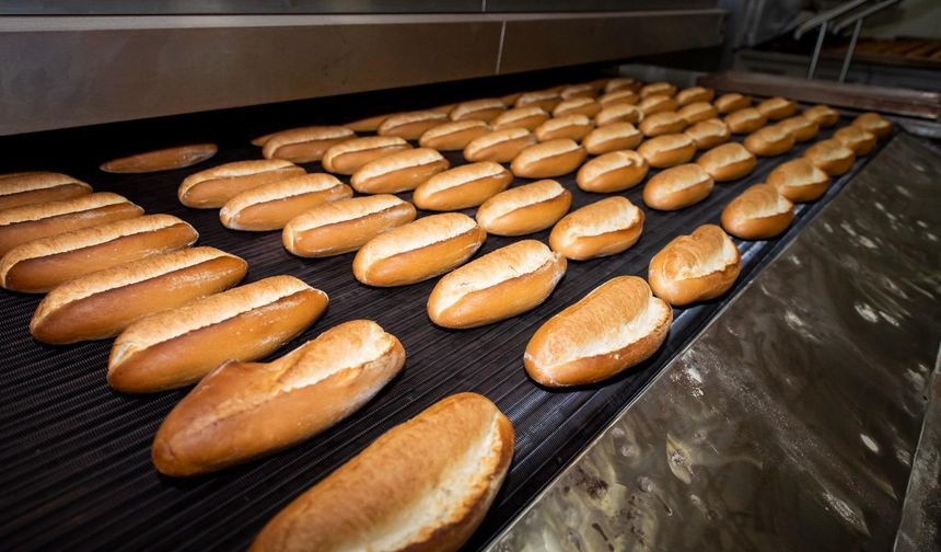 İzmir'de halk ekmeğe zam geldi: İşte yeni Halk Ekmek fiyatı
