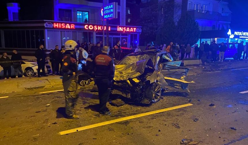 Aşırı hız iddiası ölüm getirdi: Seferihisar’da feci kaza